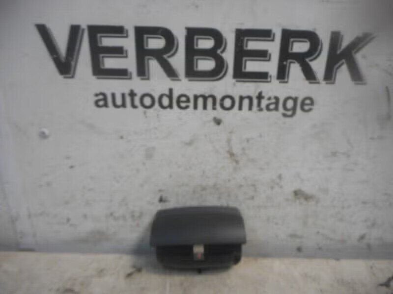 ASBAK ACHTER Opel Astra F (53B) (01-1993/03-2001) (90414100), Bahnhofsplatz 65423 Rüsselsheim am Main, DE, Gebruikt, Opel, Opel Automobile GmbH