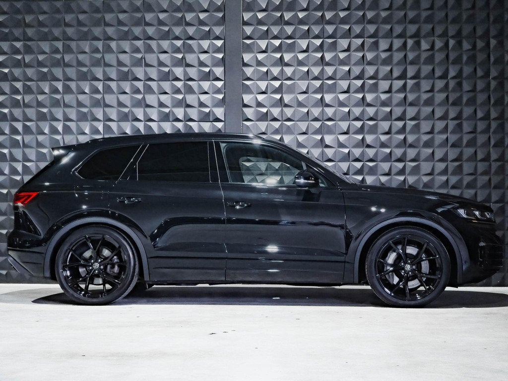 Volkswagen Touareg 3.0 TSi eHybrid 4M | Pano | 22" | Dynaudi, Automaat, 12 maanden, 14 kWh, Gebruikt