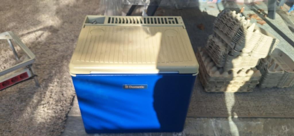 Dometic RC1600EG Koelbox 33L, Caravans en Kamperen, Koelboxen, Ophalen