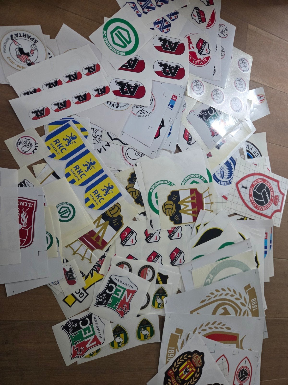 restpartij voetbalstickers, Ophalen of Verzenden