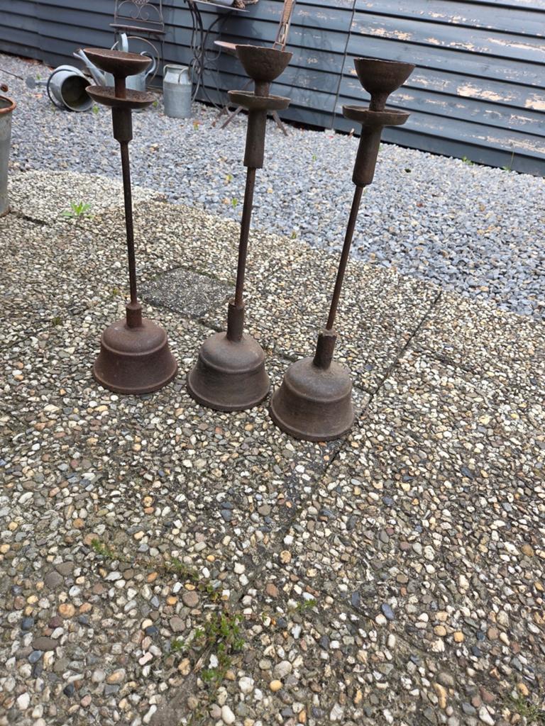 Set van 3 robuuste gietijzeren kandelaars, Ophalen