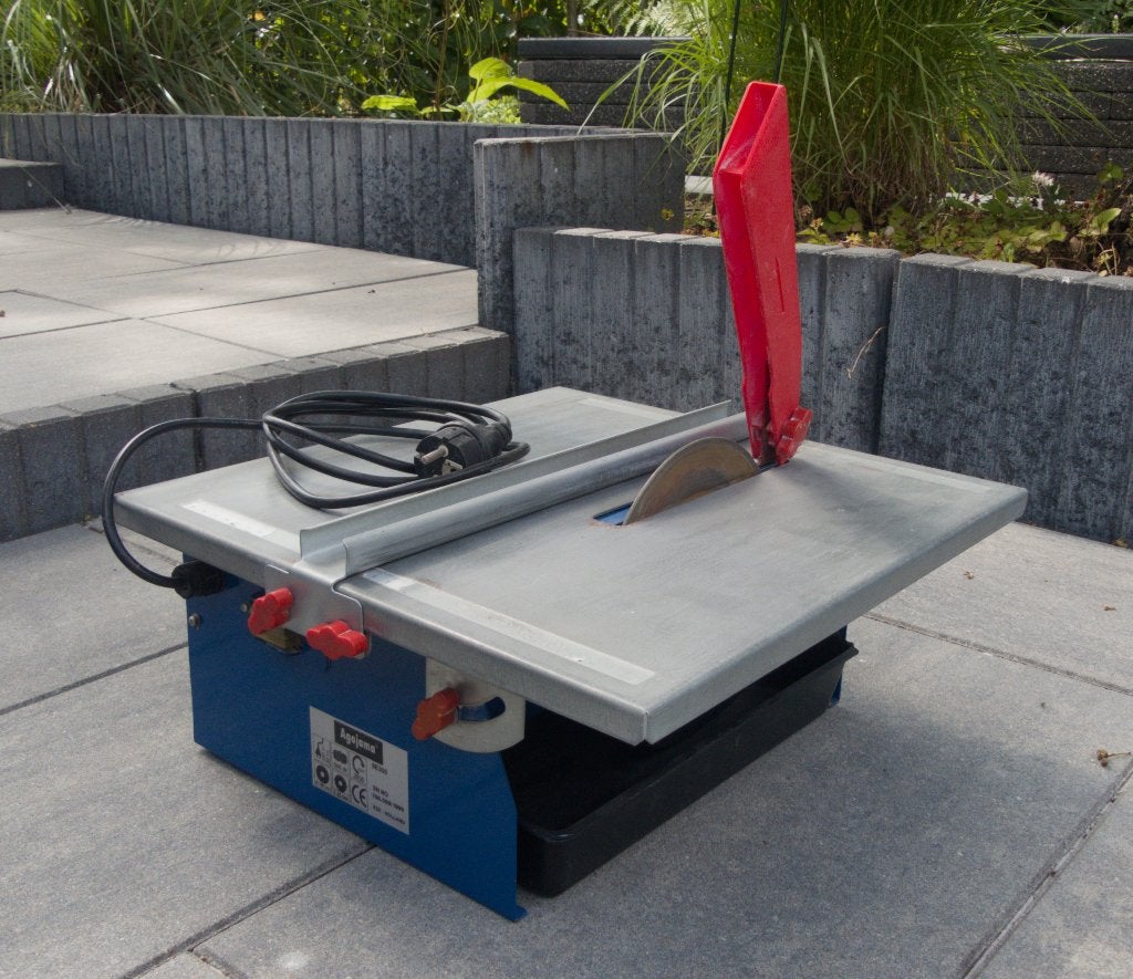 tegel zaagtafel, Doe-het-zelf en Verbouw, Gereedschap | Zaagmachines, Ophalen, Minder dan 30 mm, Gebruikt, Cirkelzaag