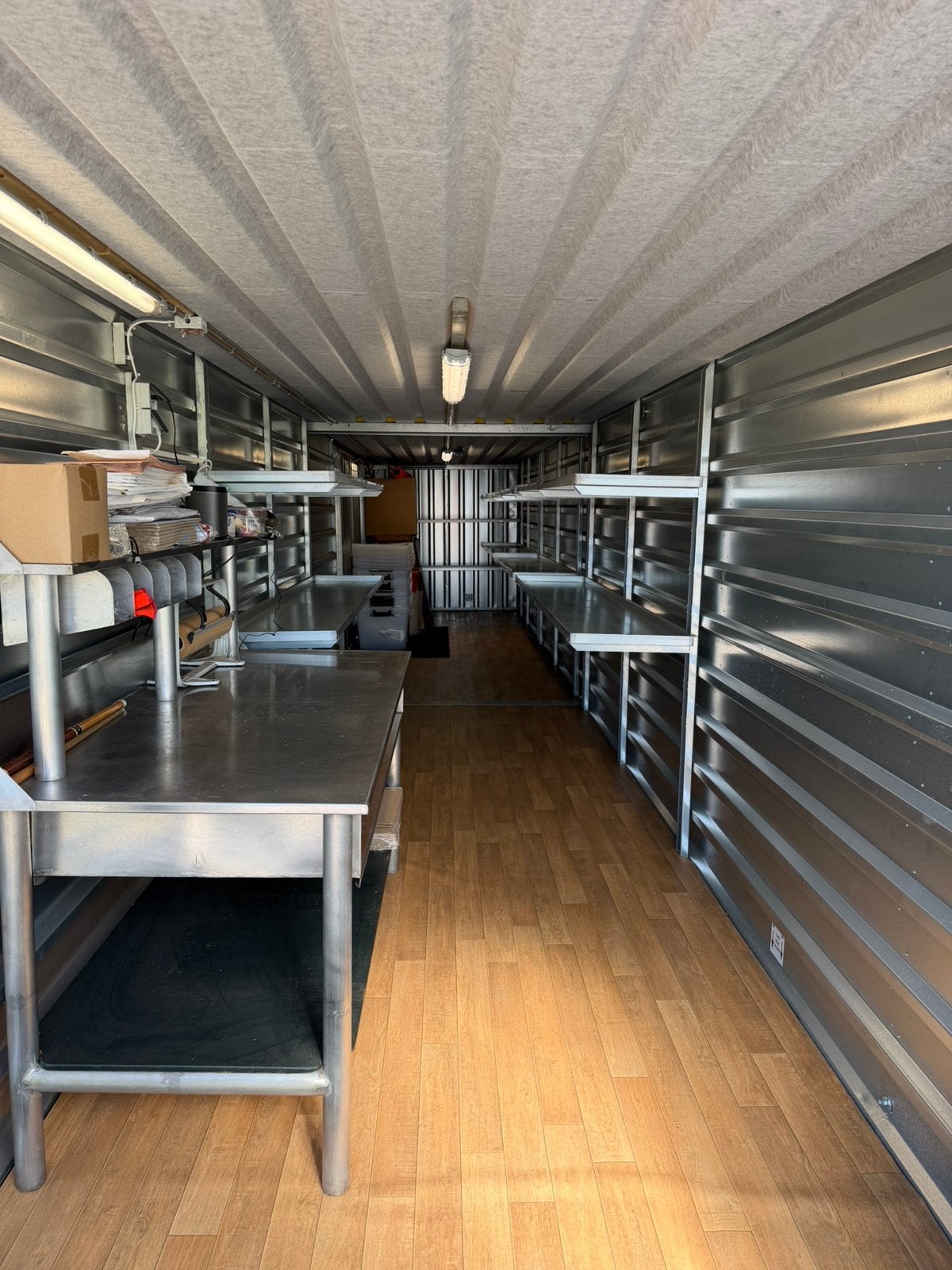 Zo goed als nieuwe gegalvaniseerde container, Zakelijke goederen, Kantoor en Winkelinrichting | Magazijn, Stelling en Opslag, Ophalen