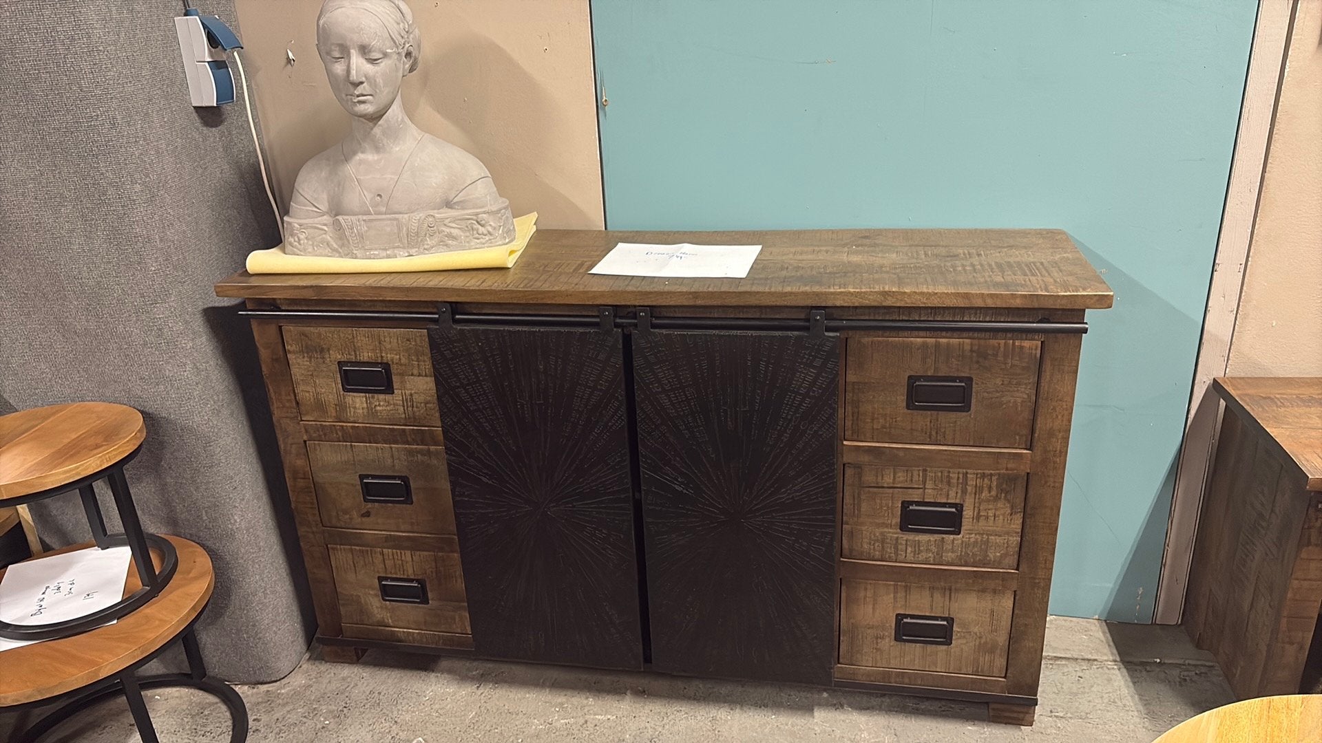 Dressoir 160cm, Ophalen, Outletliving7@gmail.com, 5 laden of meer, 150 tot 200 cm