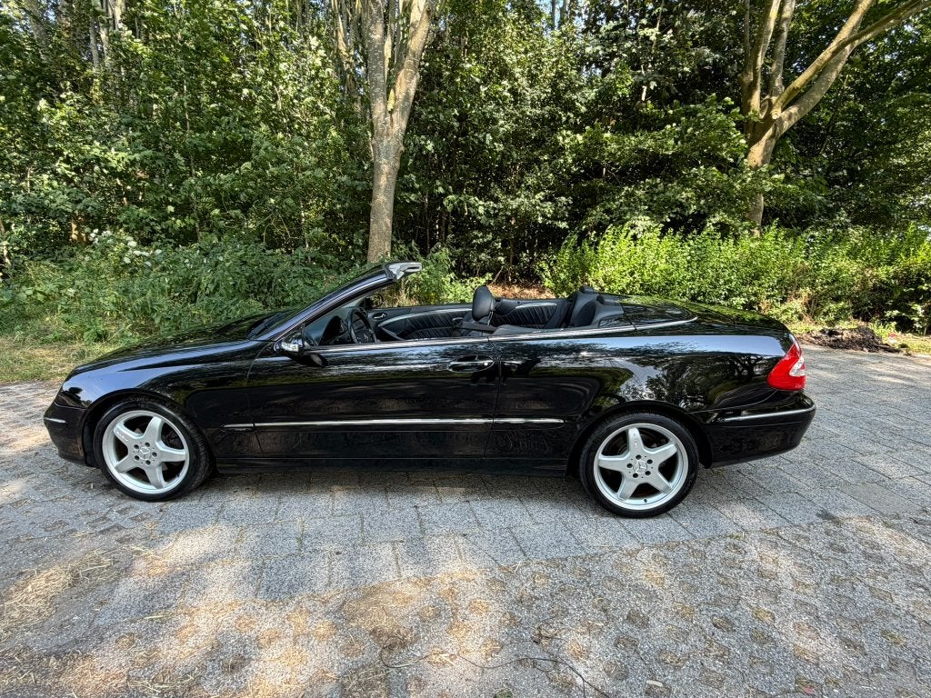 Mercedes-Benz CLK 3.2 Clk320 Cabriolet AUT 2004 Zwart, Auto's, Automaat, Achterwielaandrijving, Zwart, Cabriolet