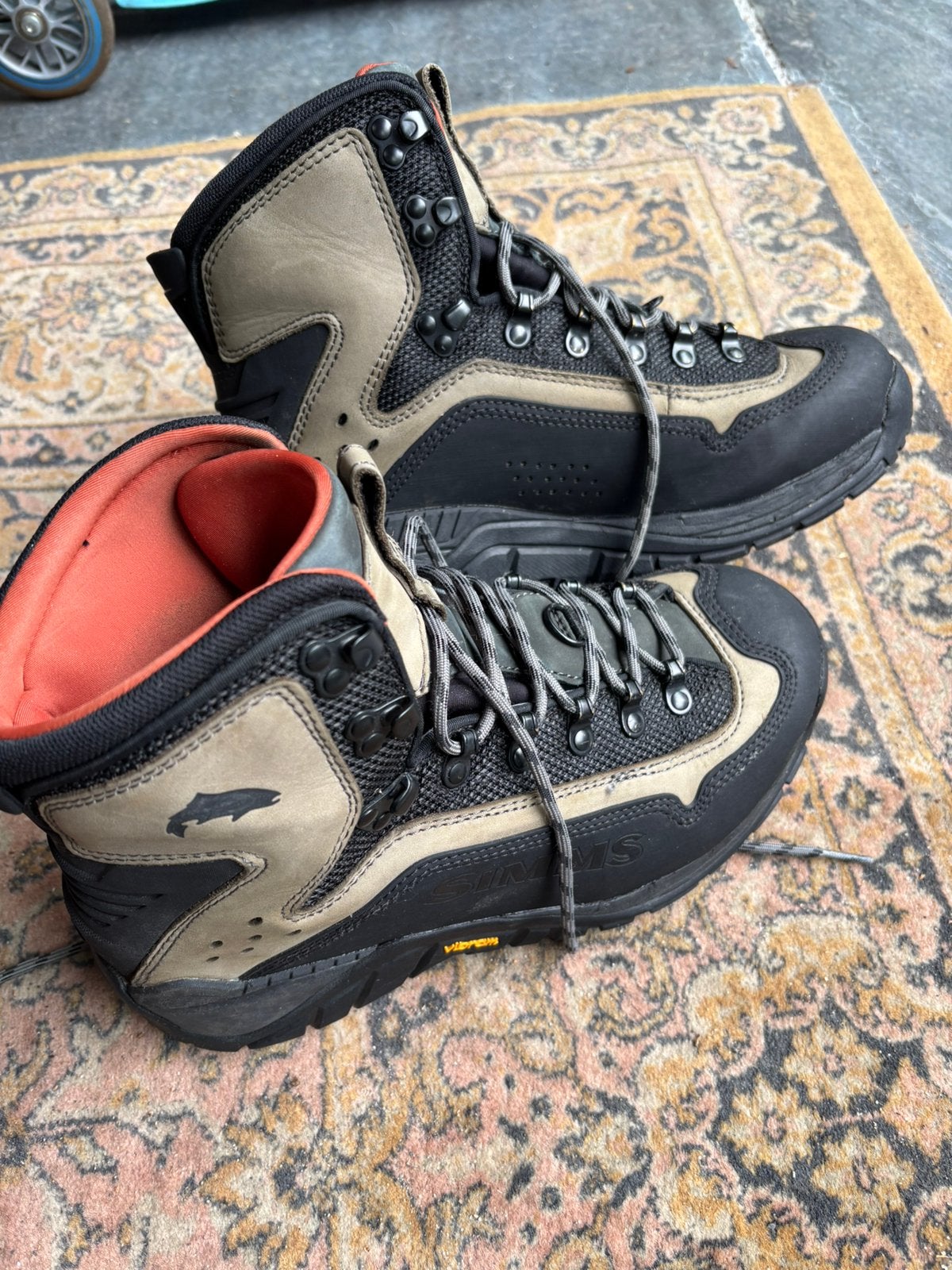 SIMMS GUIDE WADING BOOTS 10 / 42-43, Watersport en Boten, Hengelsport | Vliegvissen, Ophalen of Verzenden, Zo goed als nieuw, Overige typen