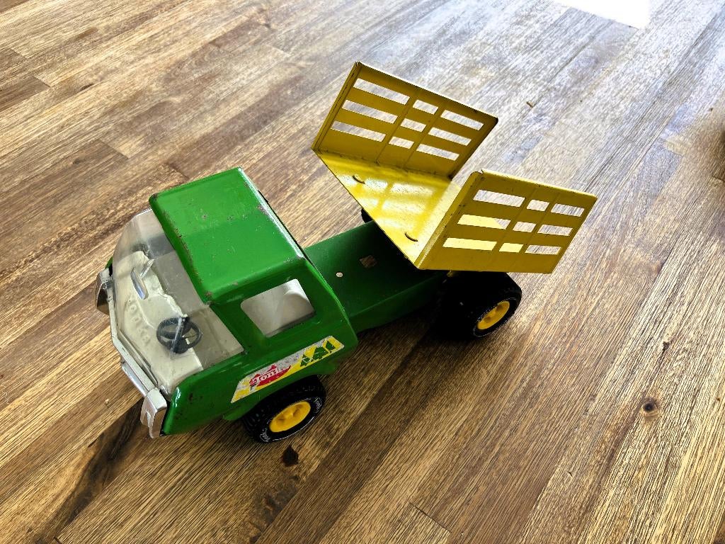 Grote metalen TONKA vrachtwagen 22cm met kiepbak, Ophalen of Verzenden, Gebruikt