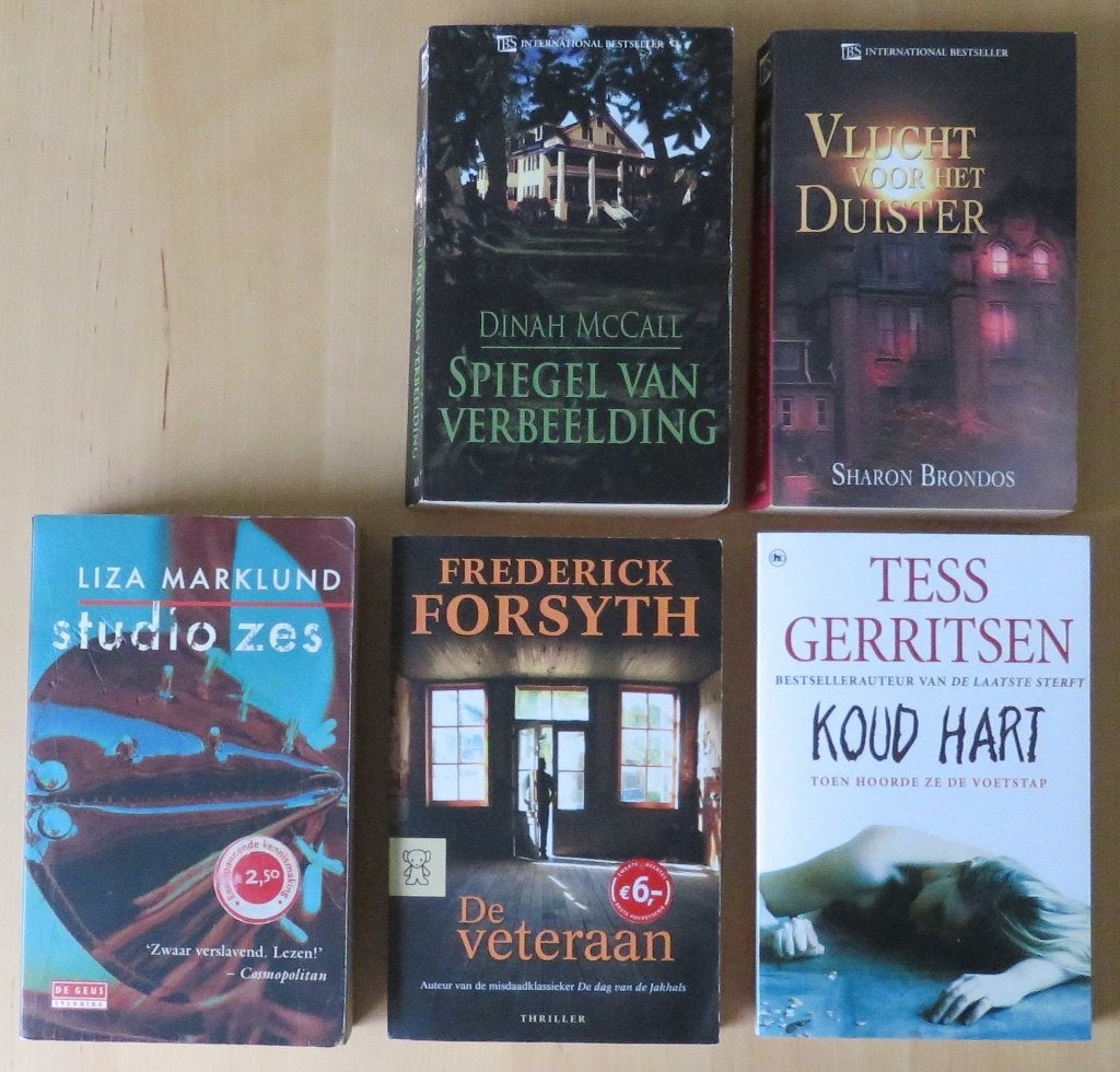 Pockets diversen, o.a.Tess Gerritsen, Ophalen, Gelezen