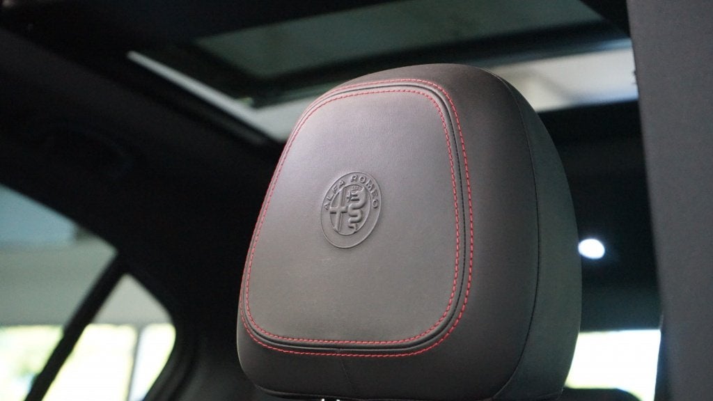 Alfa romeo Stelvio 2.9 V6 AWD Quadrifoglio | Panoramadak | H, Auto's, Gebruikt, Zwart, Leder, Bedrijf