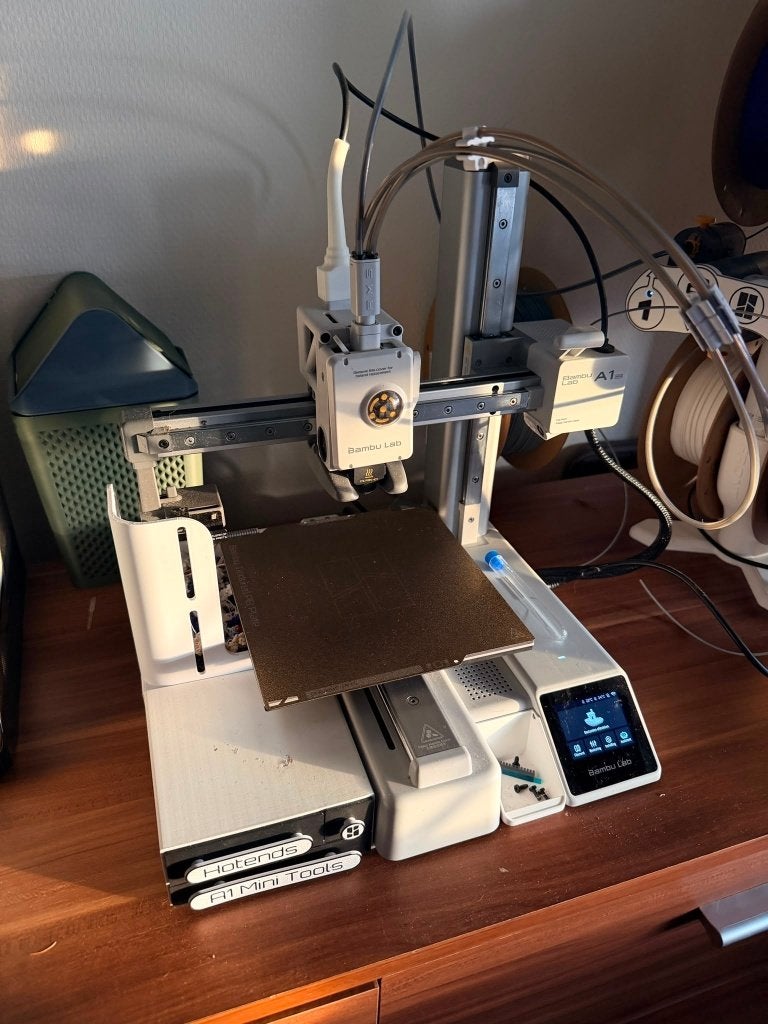 Bambu Lab A1 mini te koop + extra plate & nozzles, Computers en Software, 3D Printers, Gebruikt, Ophalen of Verzenden