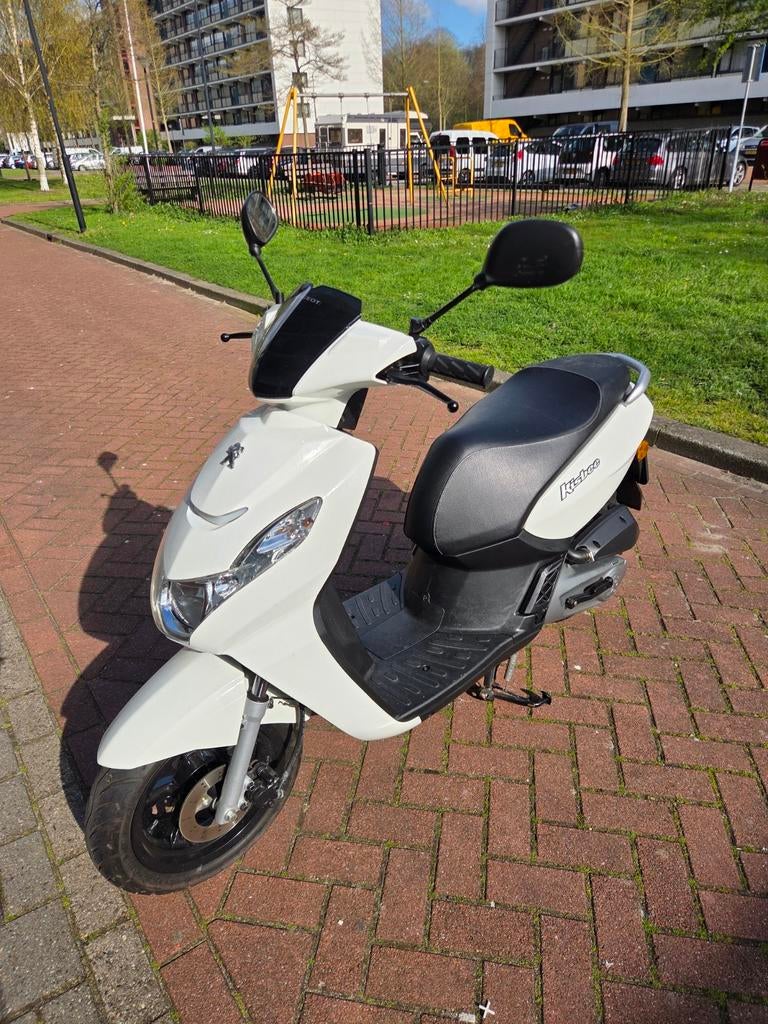 Nette scooter, weinig gereden, geen schade, Ophalen of Verzenden, Gebruikt