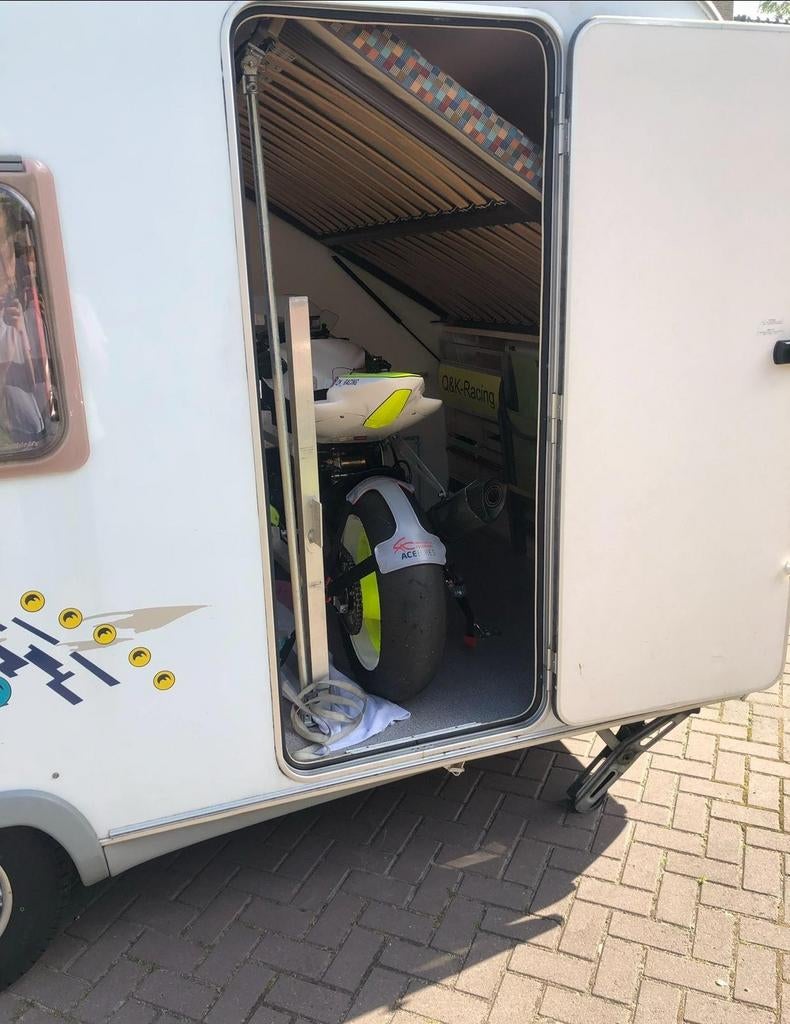 Dethleffs Bike + Camp caravan - circuit caravan, Caravans en Kamperen, Standaardzit, 750 - 1000 kg, Particulier, Tot en met 2