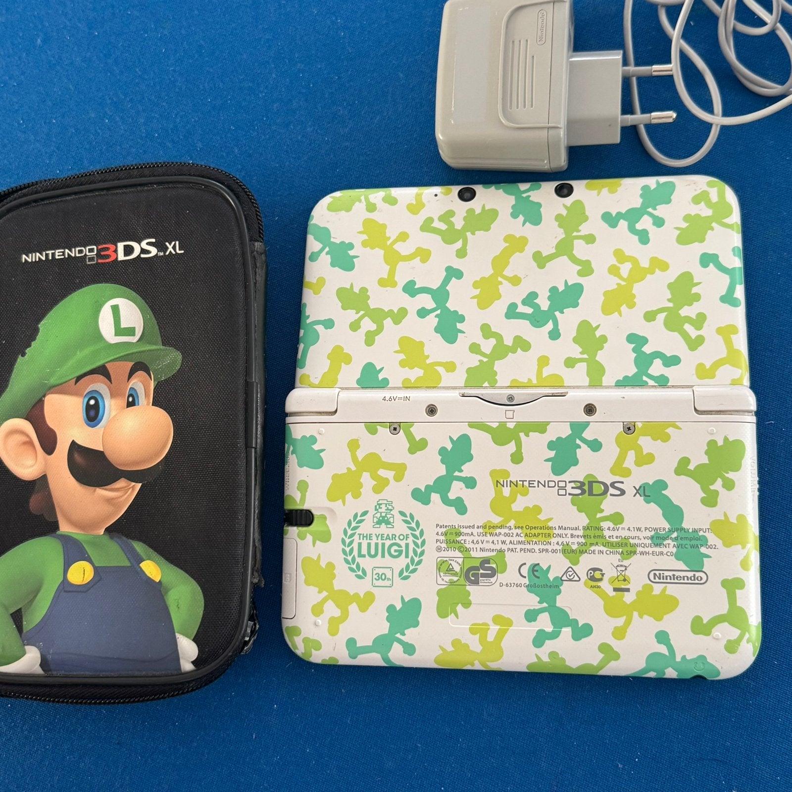Nintendo 3DS XL Luigi Editie 64 GB SD kaart, hoesje, stylus, Met games, Gebruikt, 3DS XL, Ophalen of Verzenden