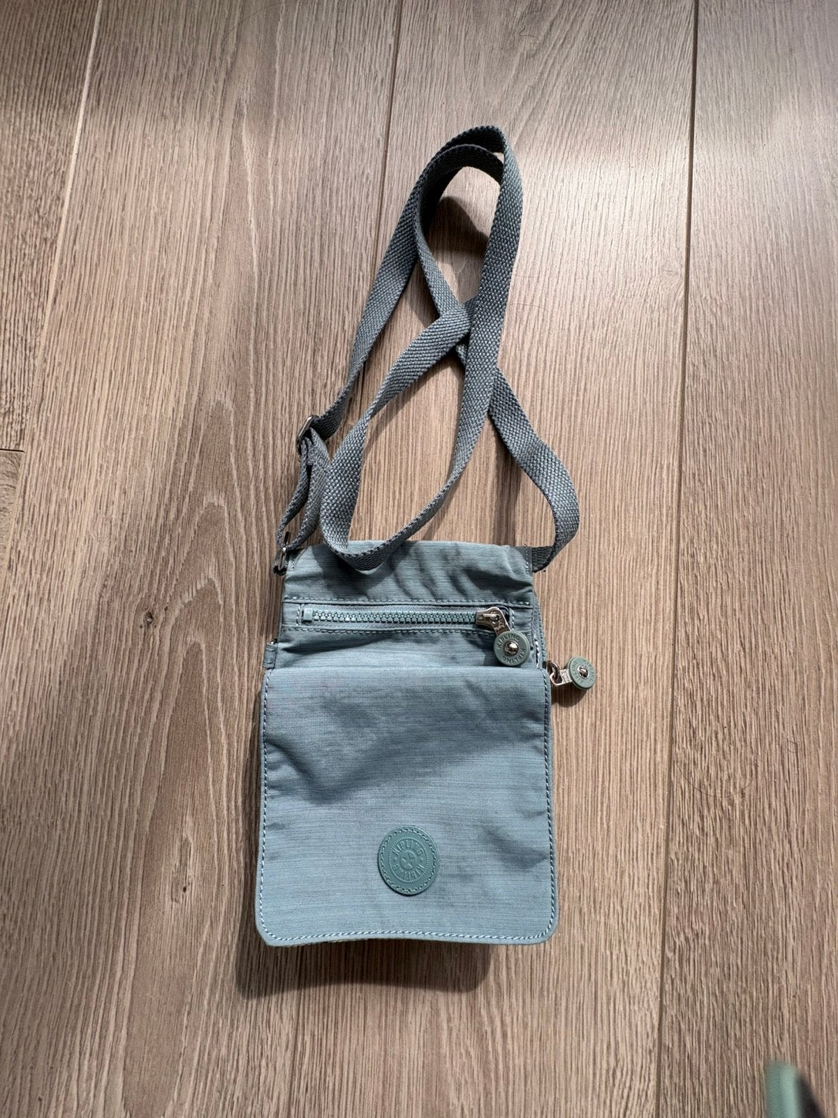 Klein licht blauw Kipling tasje, Ophalen of Verzenden, Zo goed als nieuw, Blauw, Schoudertasje