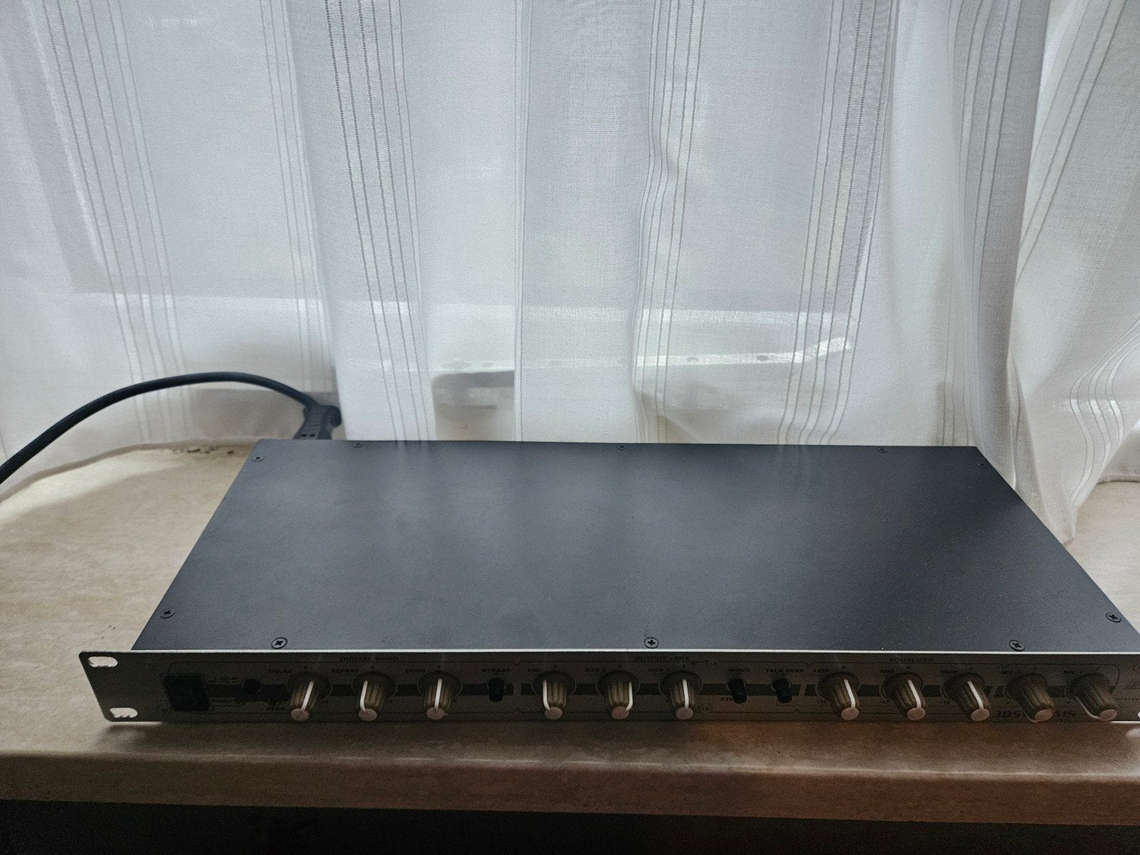 Jb systems de600, Ophalen of Verzenden, Gebruikt, Minder dan 5 kanalen, Microfooningang