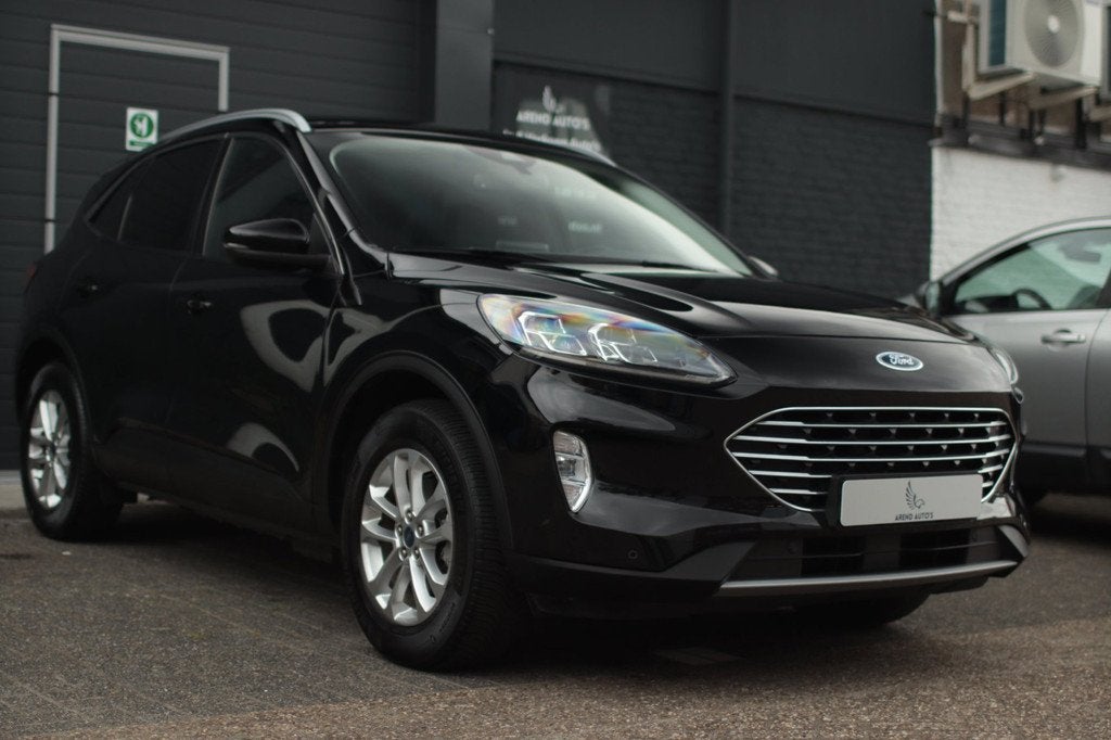 Ford Kuga 2.5 PHEV Vignale | Automaat | Camera| Carplay| Nav, Auto's, Ford, 14 kWh, 4 cilinders, Zwart, Bedrijf