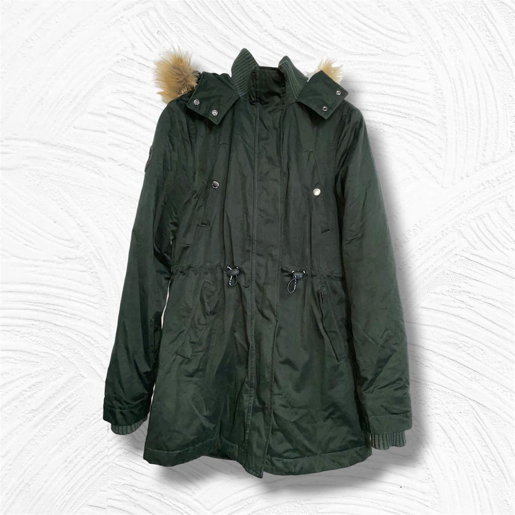 Superdry winterjas (Donkergoen) | maat 40, Kleding | Dames, Jassen | Winter, Verzenden, Zo goed als nieuw, Maat 38/40 (M), Groen