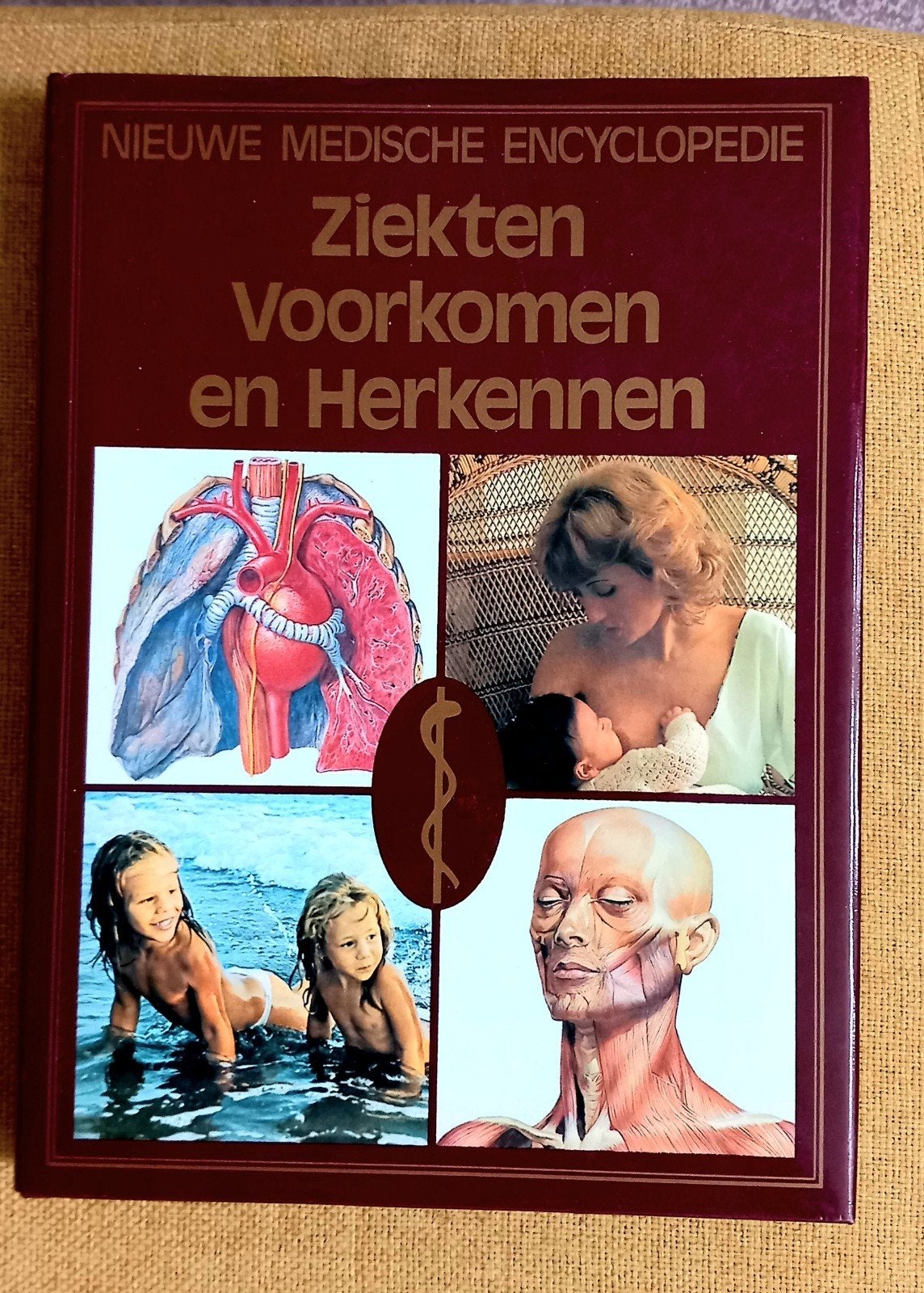 Medische encyclopedie Lekturama, Boeken, Encyclopedieën, Ophalen of Verzenden, Medisch