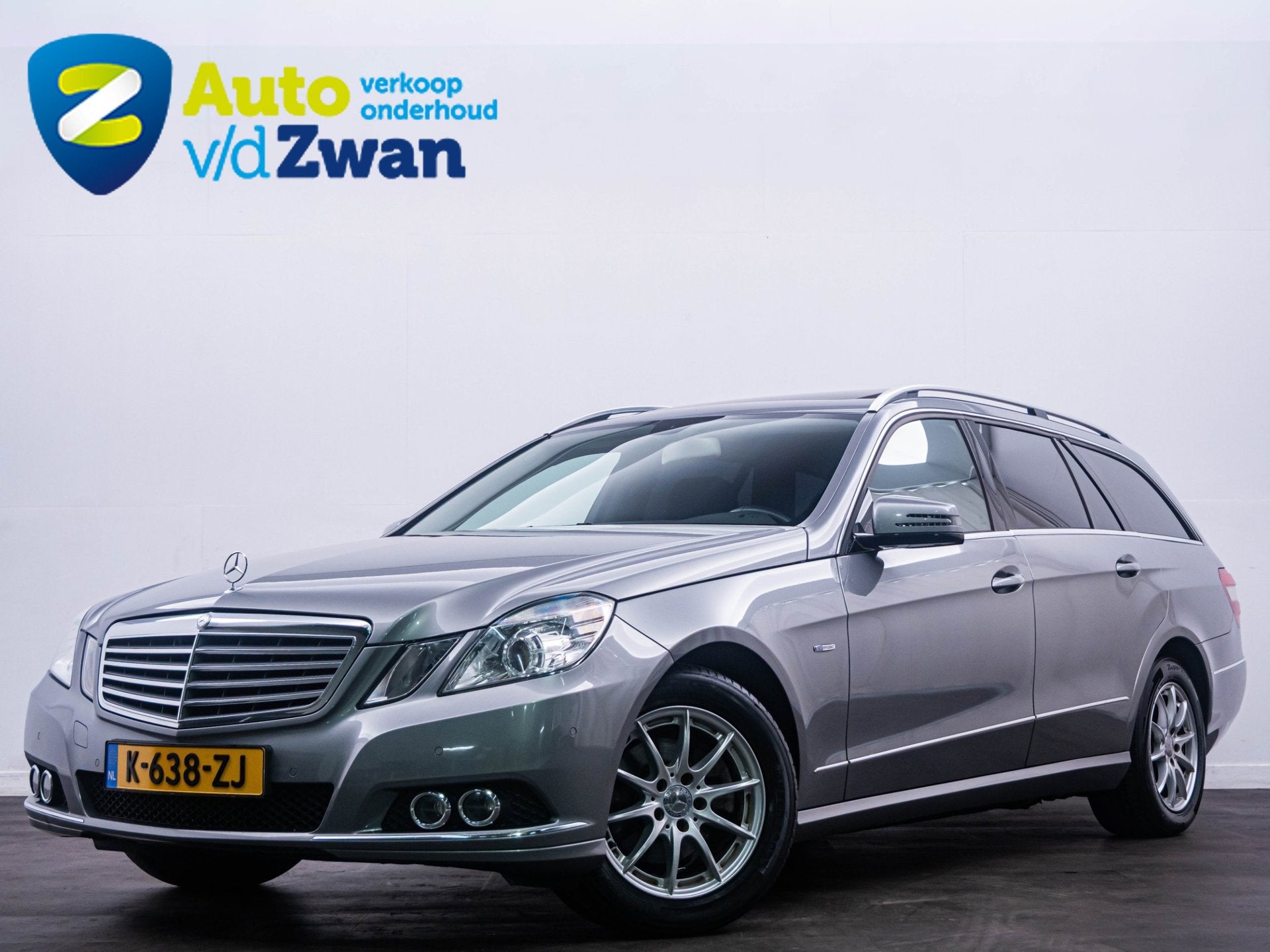 Mercedes-Benz E-klasse 200 CGI Edition Sport 'Automaat' Pano, Gebruikt, 4 cilinders, 1796 cc, Bedrijf