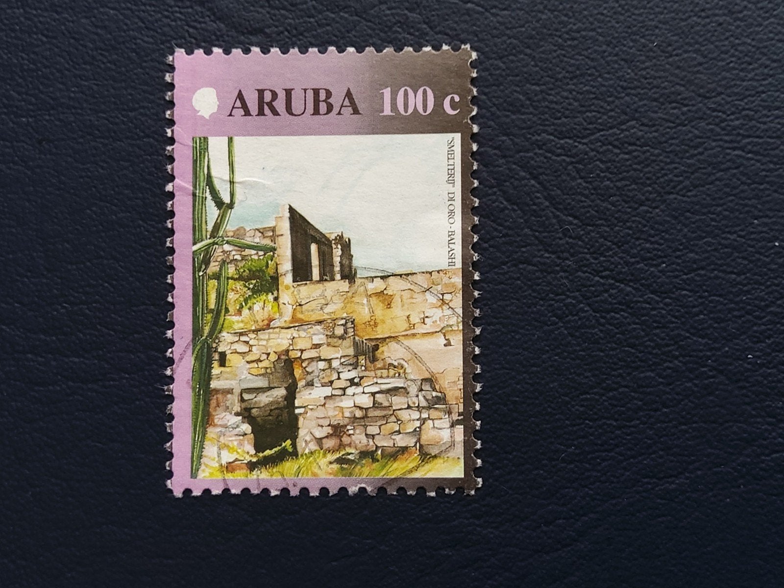 Aruba postzegel 100c - Smelterij di Oro Balashi, Ophalen of Verzenden, Gestempeld