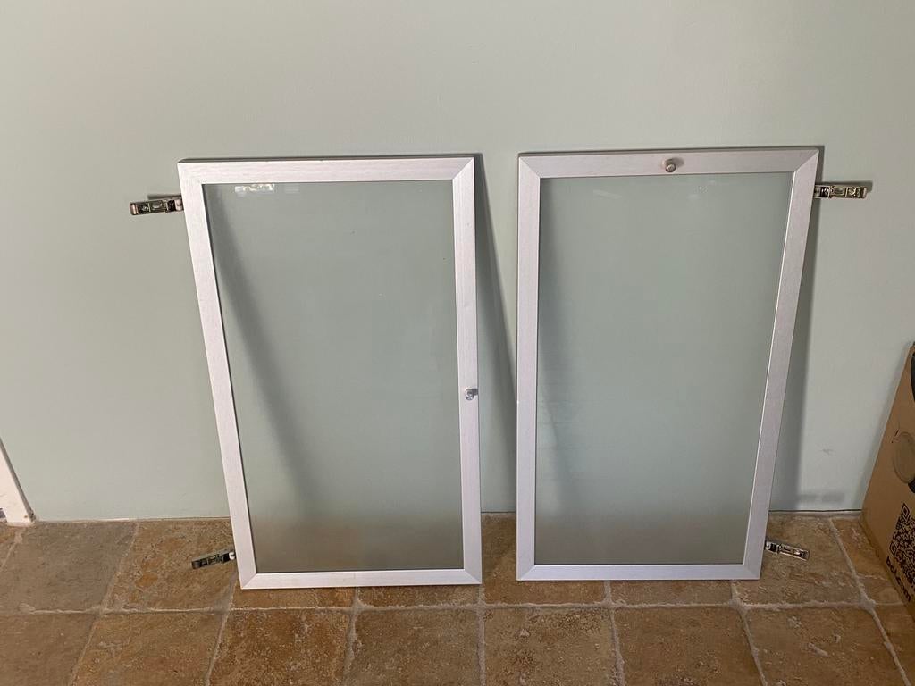 2x dezelfde faktum deurtje voor 40x70 of 80x70 kastje ikea, Ophalen, Minder dan 50 cm, Overige kleuren, Zo goed als nieuw