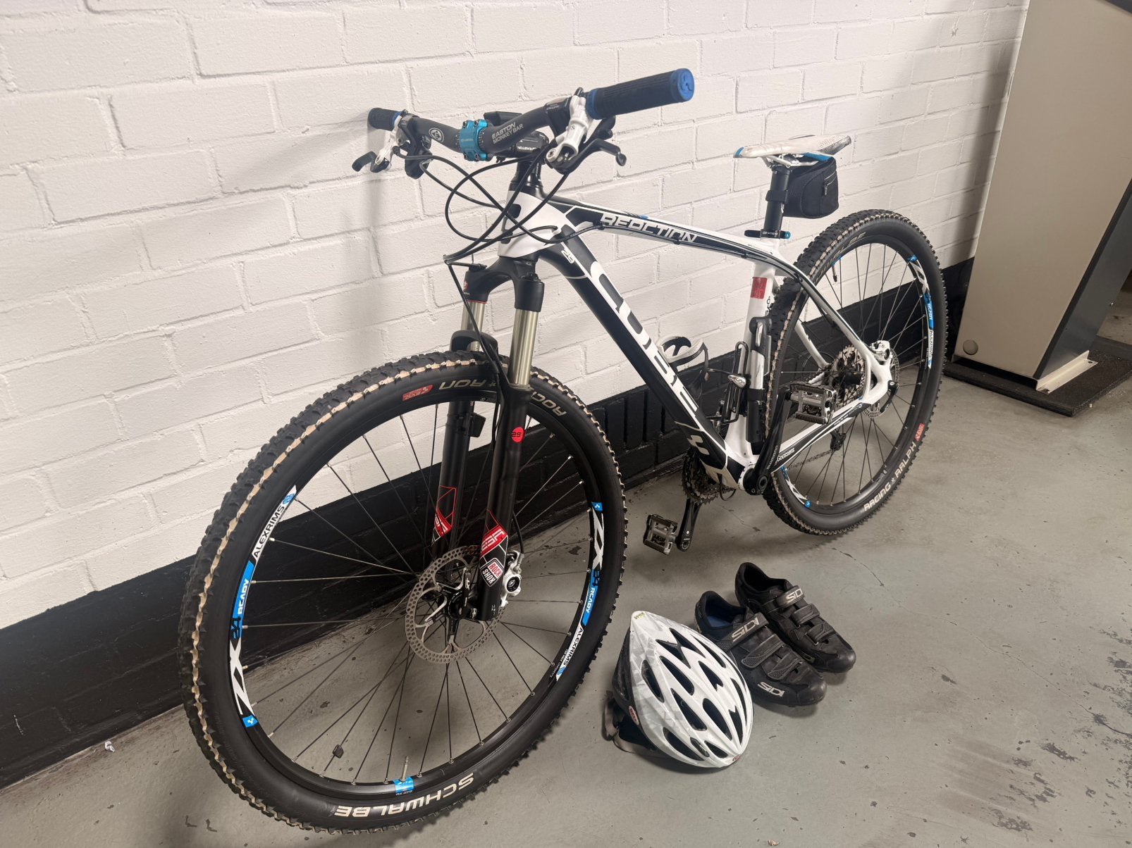 Cube Reaction Pro 29'' Composite series, Fietsen en Brommers, Ophalen, Gebruikt, Schijfrem, Overige merken