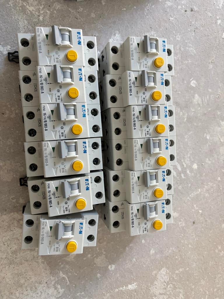 Eaton, Ophalen of Verzenden, Gebruikt, Overige typen