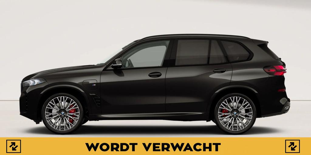 BMW X5 XDrive50e|M-sport Pro|Comfort|H&K|E-trek|Fis €98.00, Automaat, X5, Zwart, 489 pk