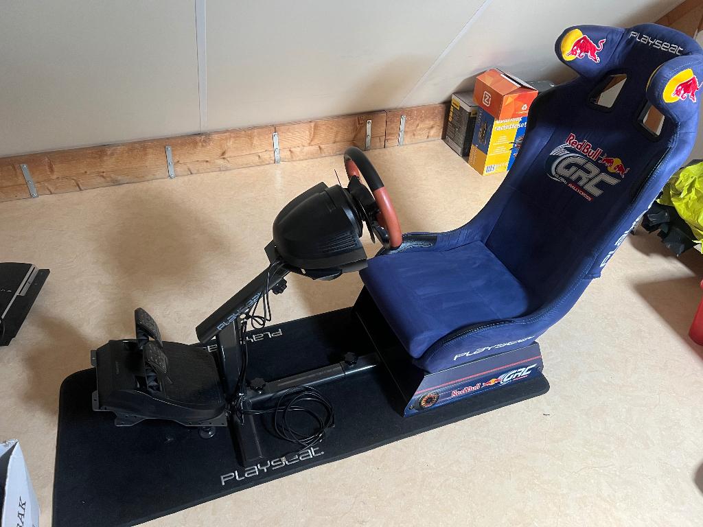 Redbull play seat grc, Ophalen, Overige merken, Zo goed als nieuw