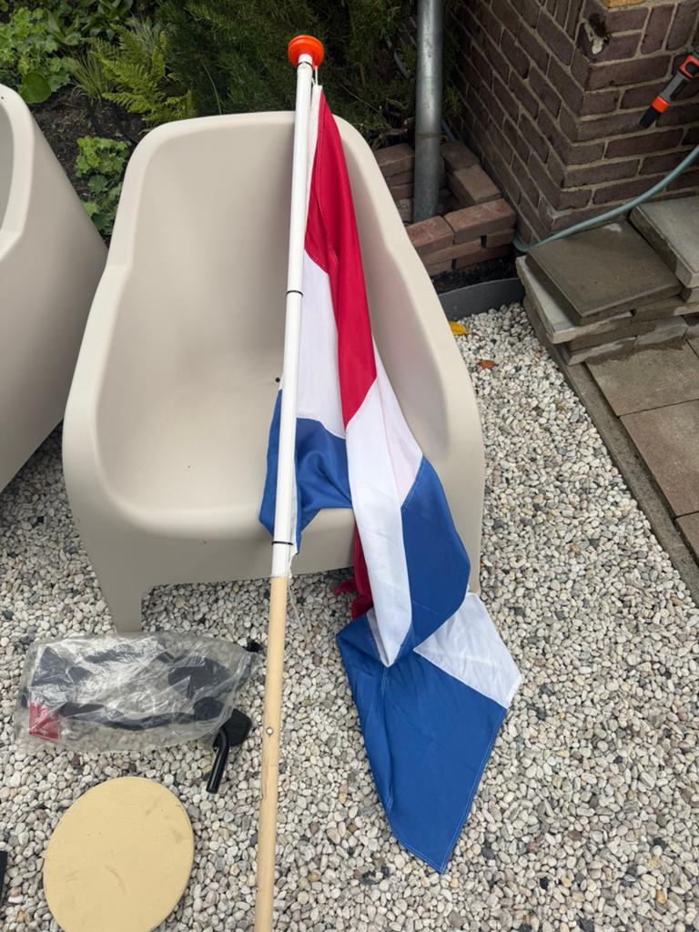 Gratis ophalen: vlag, Diversen, Ophalen of Verzenden, Zo goed als nieuw