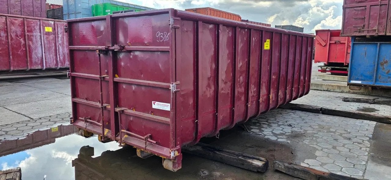 VERNOOY AFZETCONTAINER 9386, Dave Vernooij, Dave@vernooy.nl, Kellensedwarsweg 9
4004 JC  Tiel, NL
