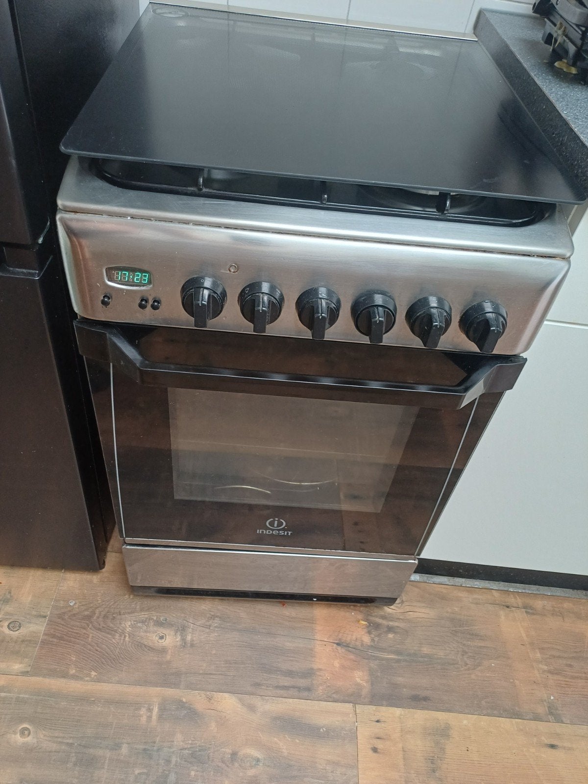 Fornuis Indesit, Ophalen, Gebruikt, 4 kookzones, Gas
