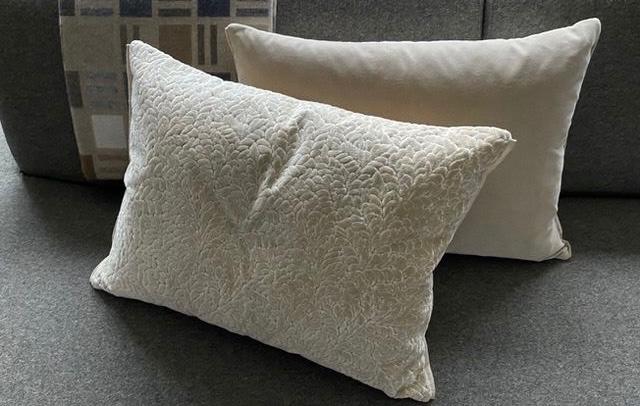 Kussens Designers Guild, Huis en Inrichting, Woonaccessoires | Kussens, Ophalen of Verzenden, Nieuw, Overige kleuren, Rechthoekig