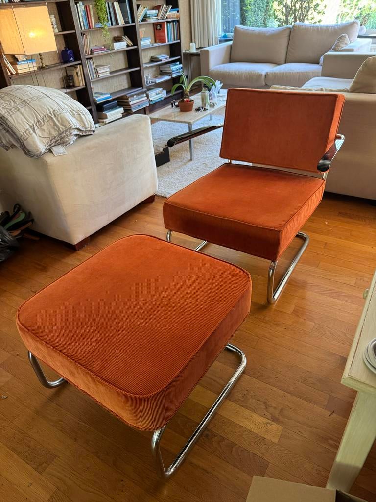 Oranje ribfluwelen stoel+hocker van Zuiver chromen onderstel, Minder dan 75 cm, Ophalen of Verzenden, Zo goed als nieuw, Stof