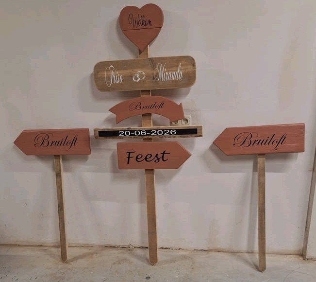 Wegwijzers bruiloft Huwelijk Trouwen verloving feestjes, Ophalen of Verzenden, Nieuw