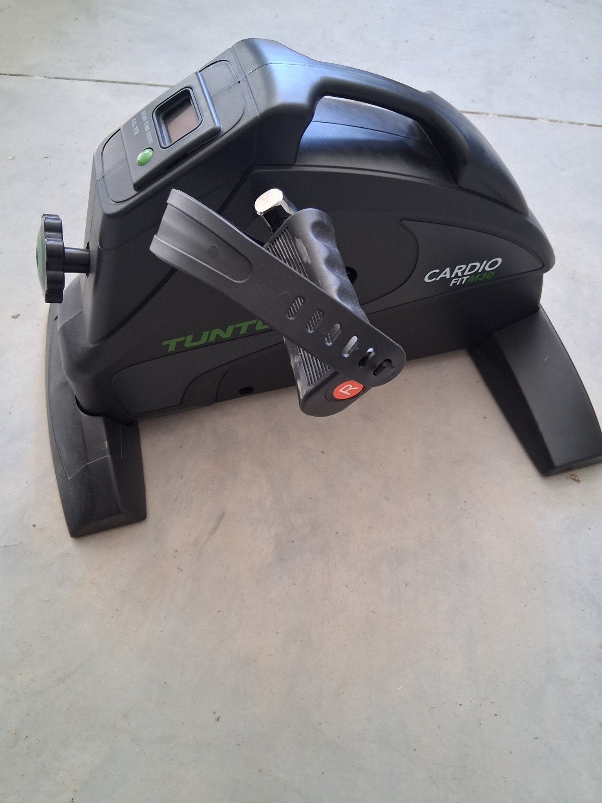 Tunturi Cardio Fit M30 Stoelfiets - Compact en Effectief, Ophalen, Kunststof, Zo goed als nieuw, Stoelfiets