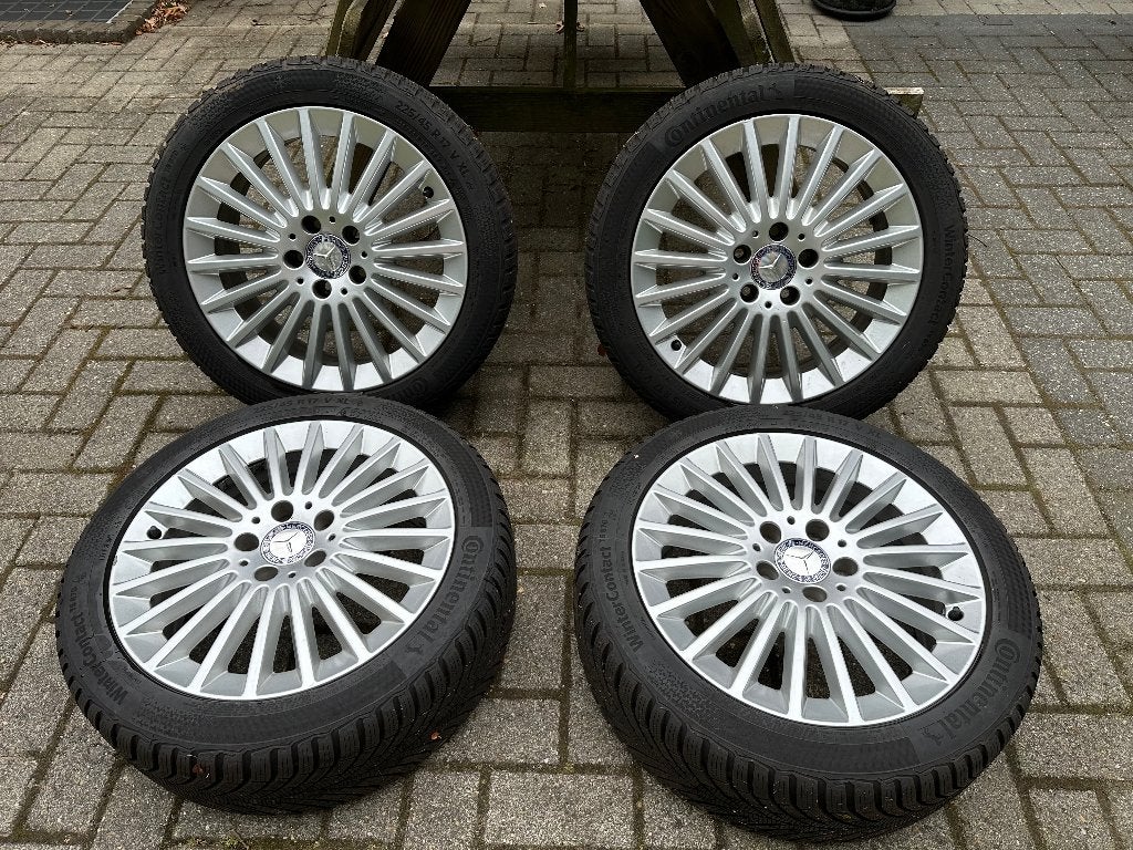 Continental Winter Contact 225/45 R17 94V met velgen, Ophalen, Gebruikt, Banden en Velgen, 17 inch
