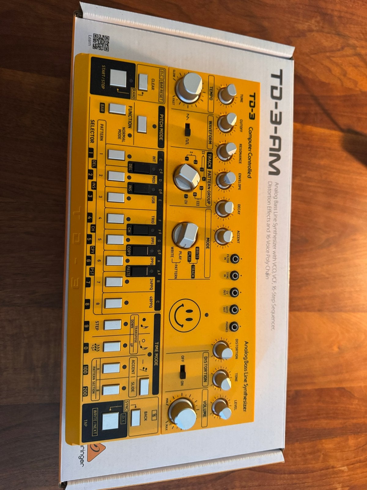 Behringer TD-3-AM Synthesizer met voeding en doos, Overige aantallen, Zo goed als nieuw, Met midi-aansluiting, Ophalen