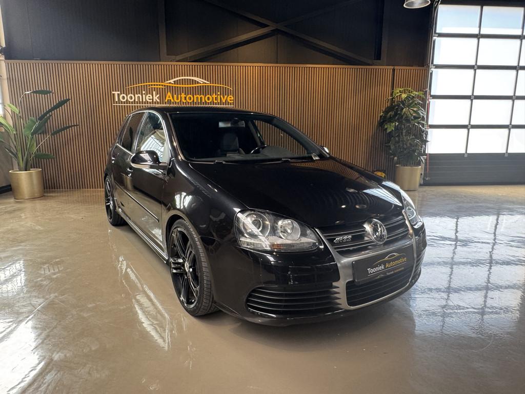 Volkswagen Golf 3.2 R32 Leer interieur LMV Navigatie DSG Cli, Auto's, Volkswagen, Automaat, Gebruikt, Zwart, 3189 cc