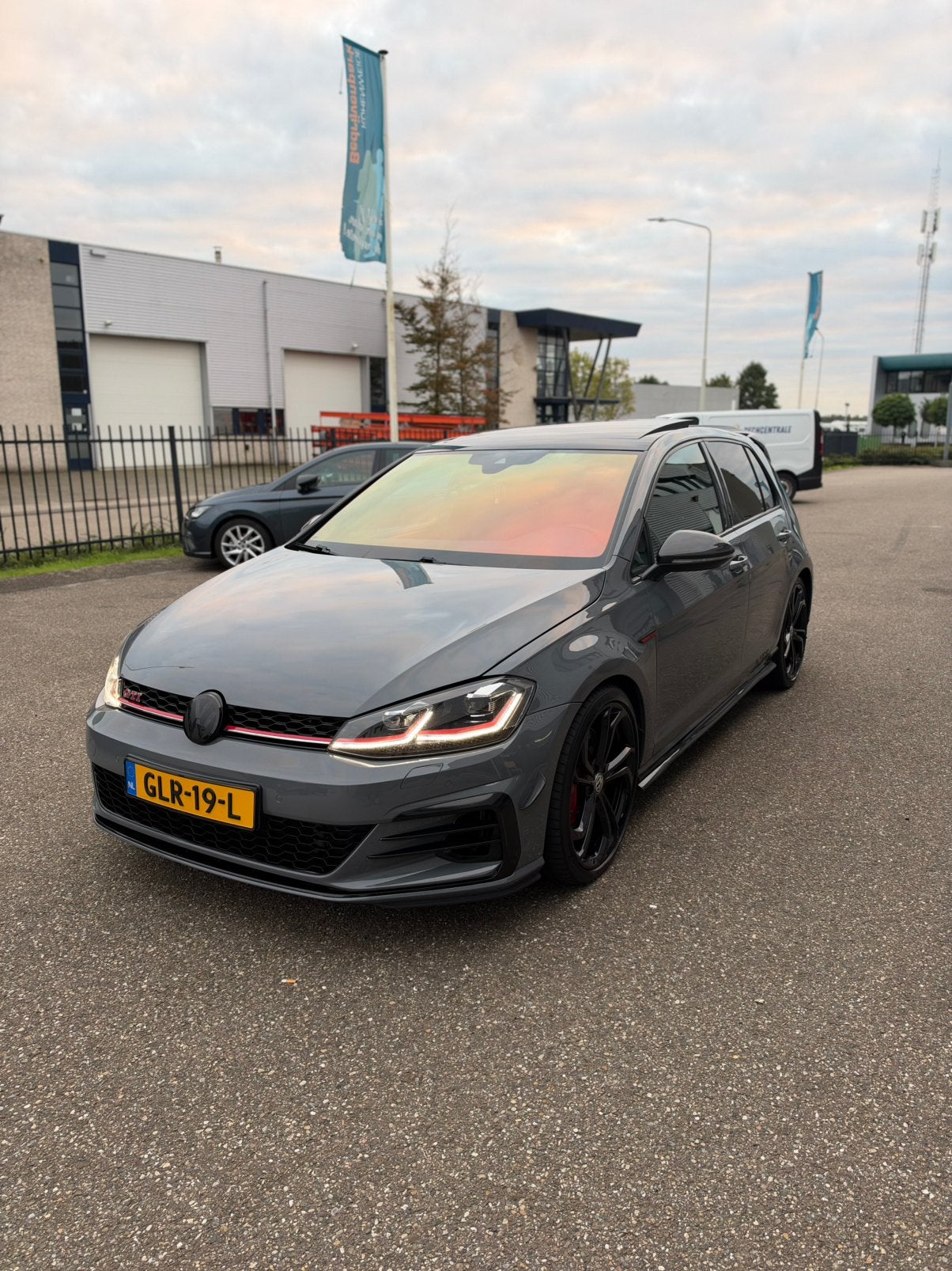 Volkswagen Golf 2.0 TSI 290pk 7-DSG 2019 Grijs, Auto's, 1330 kg, 4 cilinders, 1984 cc, Hatchback