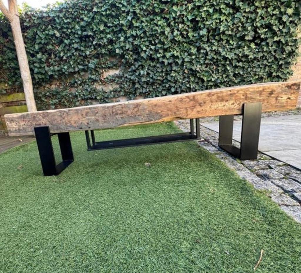 Robuust houten tv-meubel van biels, goede staat, Tuin en Terras, Ophalen, Zo goed als nieuw, Rechthoekig, Hout
