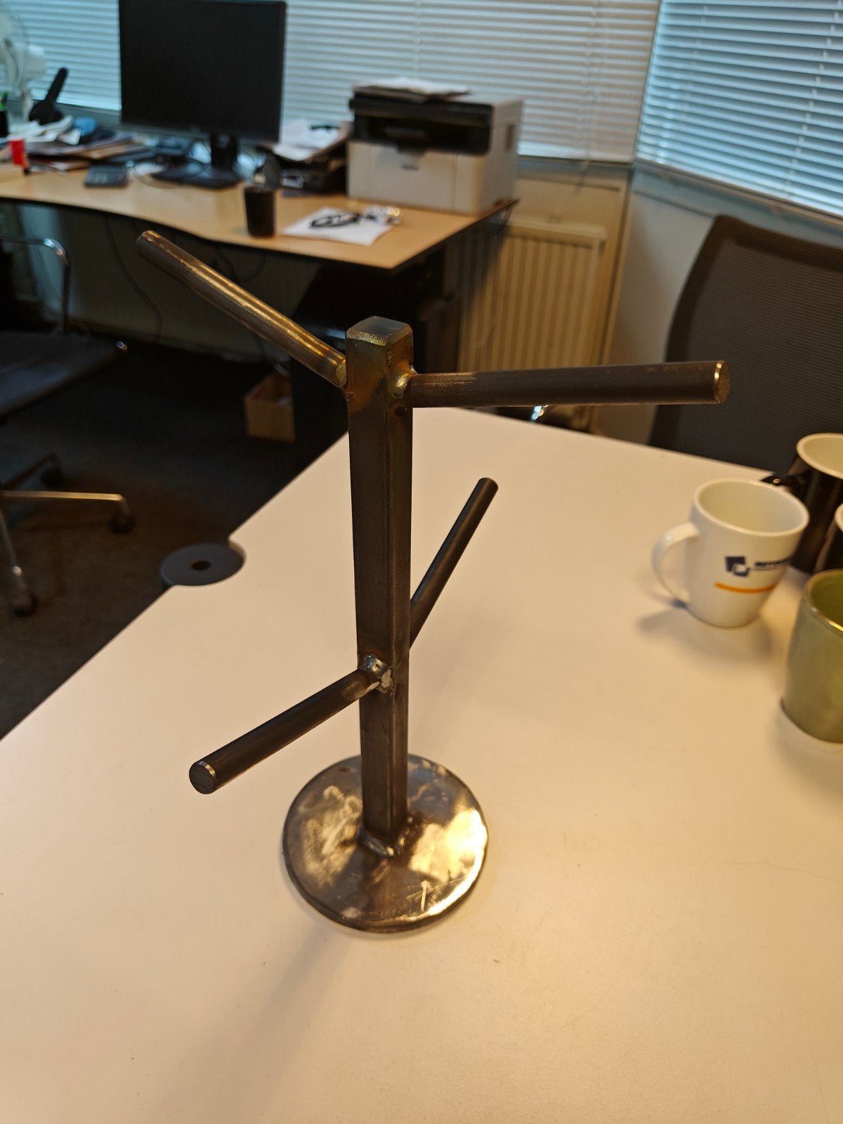 Handgemaakte mokkenhouder in boom-design, Ophalen of Verzenden, Nieuw, Handgemaakt