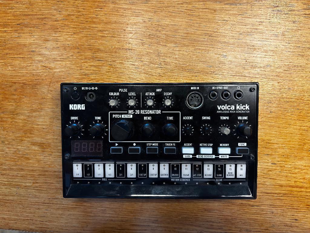 Korg Volca Kick inc. power supply, Muziek en Instrumenten, Drumcomputers