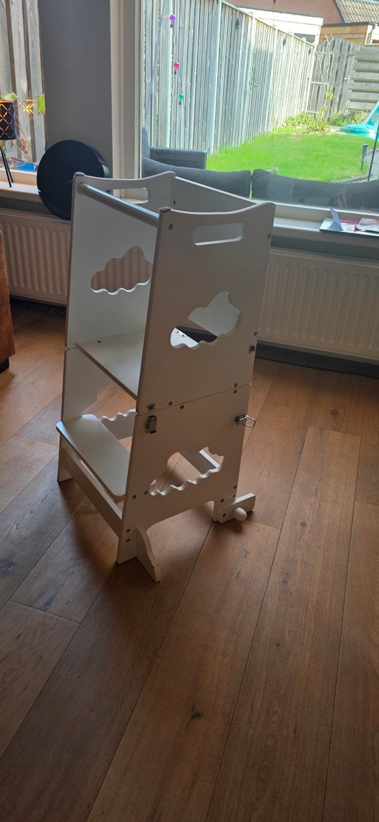 Witte leertoren met wolkjes, Ophalen, Gebruikt