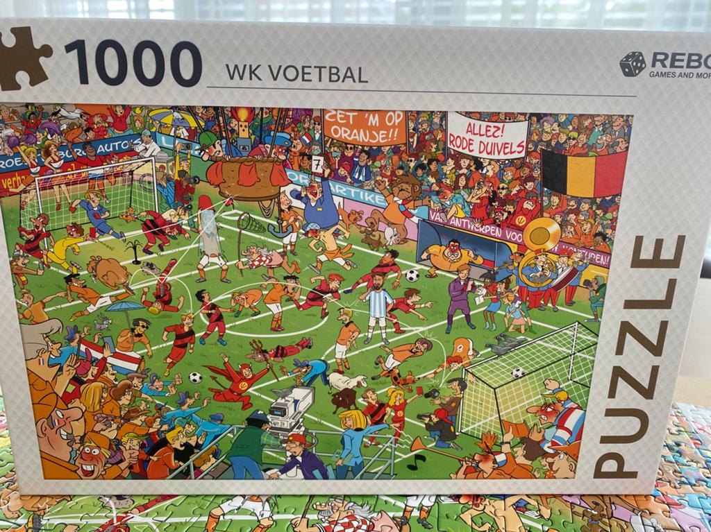 Rebo puzzel WK Voetbal, Ophalen of Verzenden, 500 t/m 1500 stukjes, Zo goed als nieuw, Legpuzzel