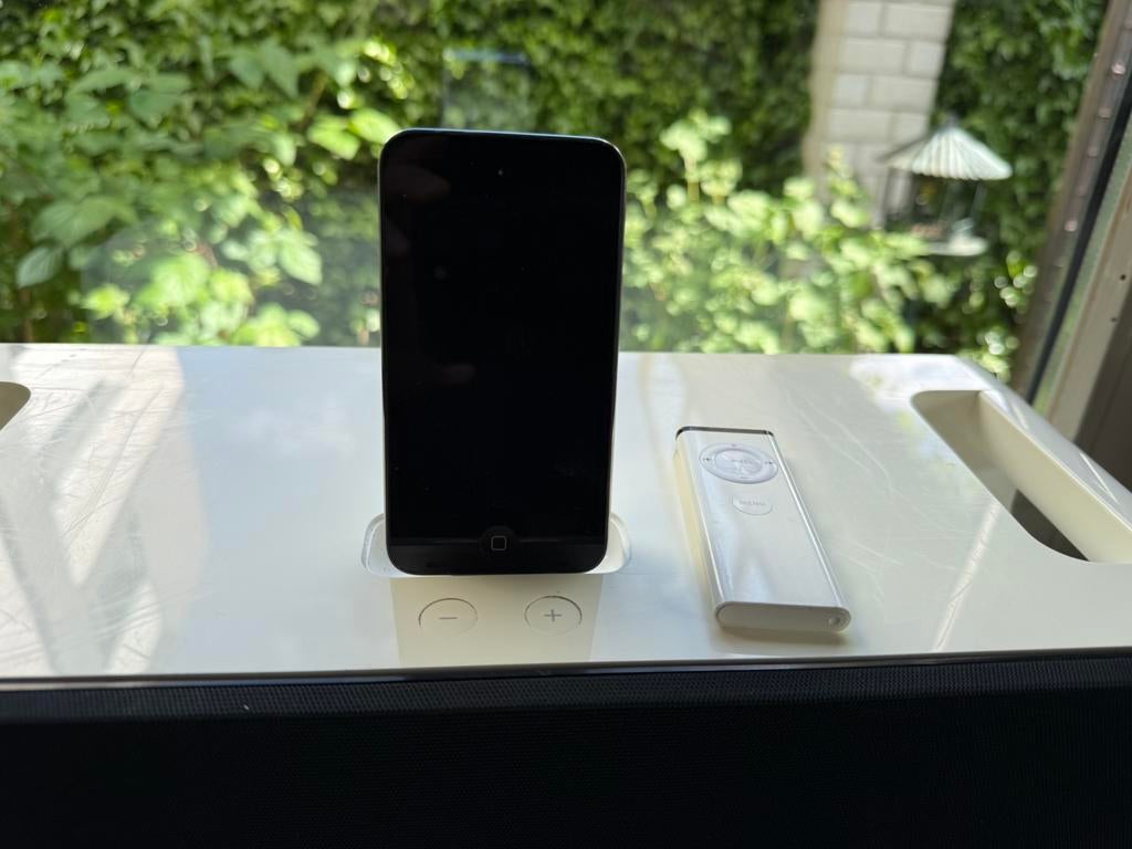 Apple Ipod hifi speakerdock, streaming mogelijk. Apple box, Ophalen of Verzenden, Zo goed als nieuw, Minder dan 60 watt, Overige merken