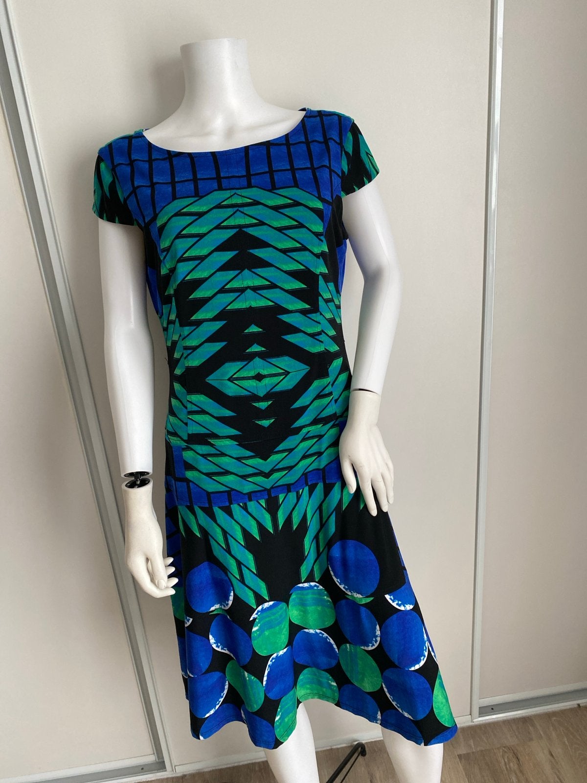 Joseph Ribkoff jurk met geometrische print, Meerkleurig, Maat 42/44 (L), Ophalen of Verzenden, Zo goed als nieuw