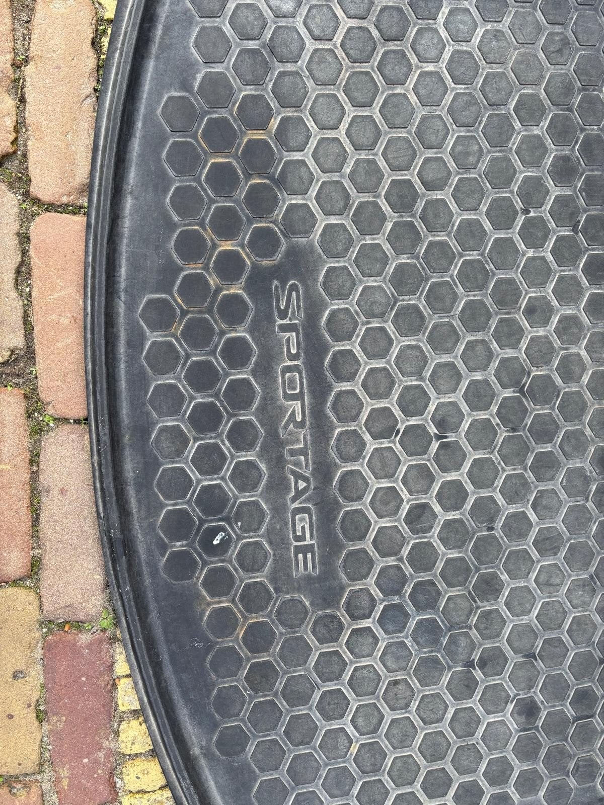 Tekoop kofferbak mat voor kia sportage, Ophalen, Zo goed als nieuw