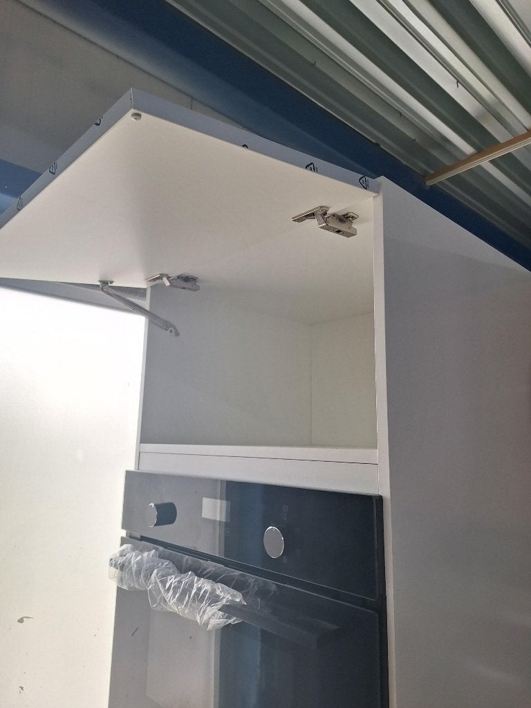 Keuken Compleet met APP 120Keukens op voorraad Nr. 2901, Ophalen, Zo goed als nieuw, Enkelwandige keuken, Greeploos