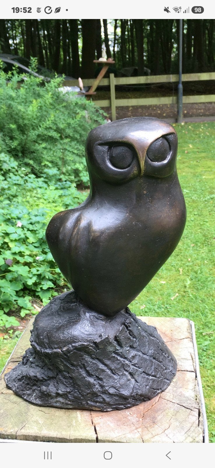 Uil van brons, Ophalen